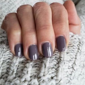 Berlin It To Win It Color Street nails